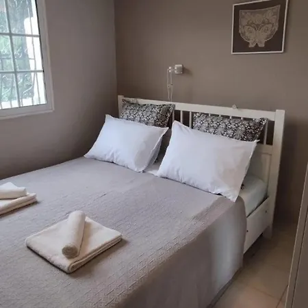 Villa- Nea Kalikrateia - 2-bdroom Appartement *